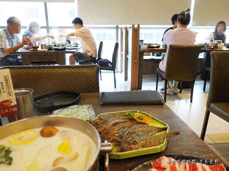 用餐環境-聚日式鍋物桃園統領店 (3).jpg