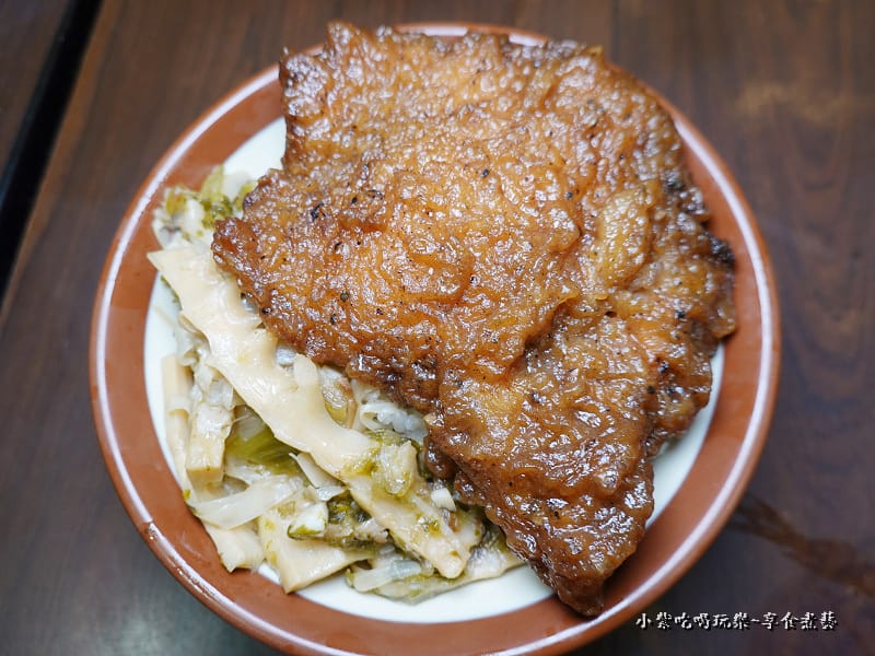 排骨飯-阿鴻知高飯鱸魚湯 (2).jpg
