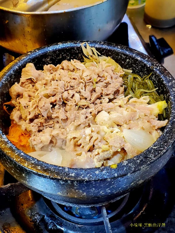 石鍋牛豬雙拼拌飯-首爾號行動餐車 (1).jpg