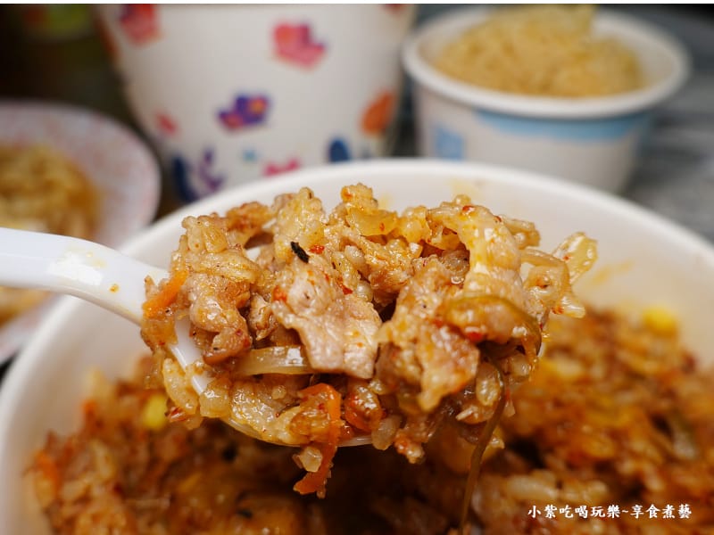 辣味石鍋牛豬雙拼拌飯-首爾號行動餐車 (3).jpg