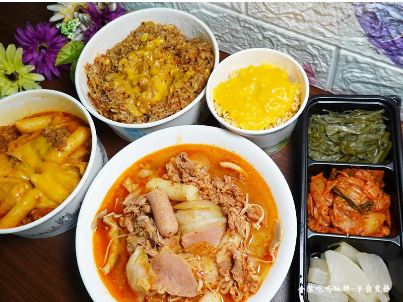 餐食合照-首爾號行動餐車.jpg