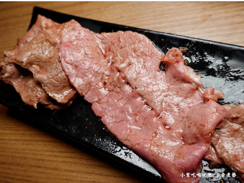 嫩肩板腱牛-昭和園蘆洲店 (1).jpg
