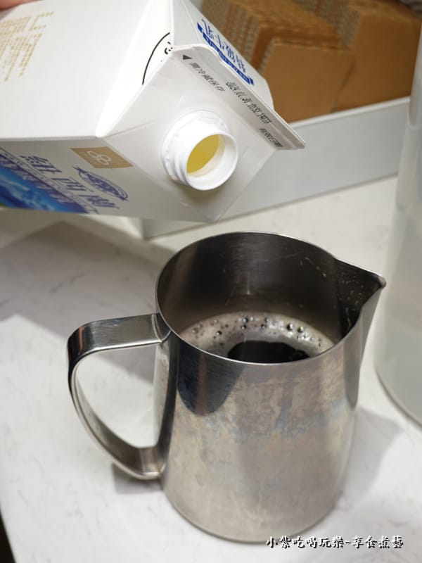現做熱紐西蘭奶茶-齊食x紅菓咖啡經國店 (2).jpg