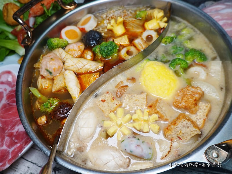 煮鴛鴦火鍋-利津魚丸 (2).jpg 煮鴛鴦火鍋-利津魚丸 (2).jpg
