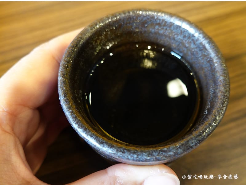 熱麥茶-新丼長安本店1.jpg