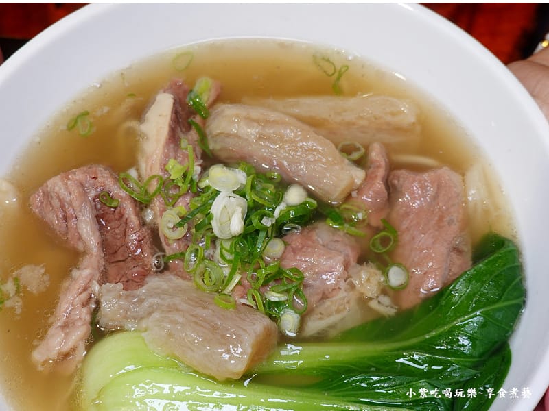 清燉半筋半腩牛肉麵-南港麵吧 (5).jpg 清燉半筋半腩牛肉麵-南港麵吧 (5).jpg