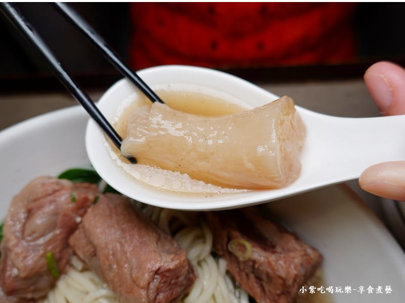 清燉半筋半腩牛肉麵-南港麵吧 (3).jpg 清燉半筋半腩牛肉麵-南港麵吧 (3).jpg