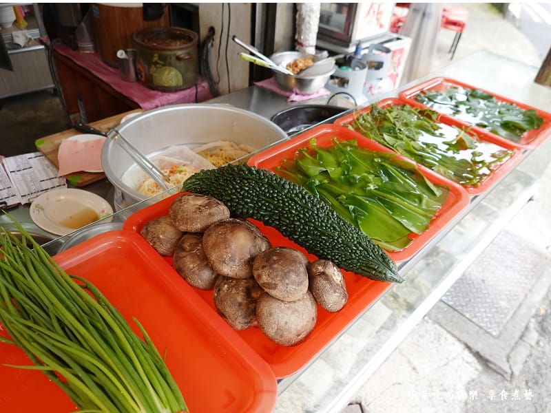 劉老爹魯肉飯平價山產美食-枕頭山魅力商圈 (3).jpg