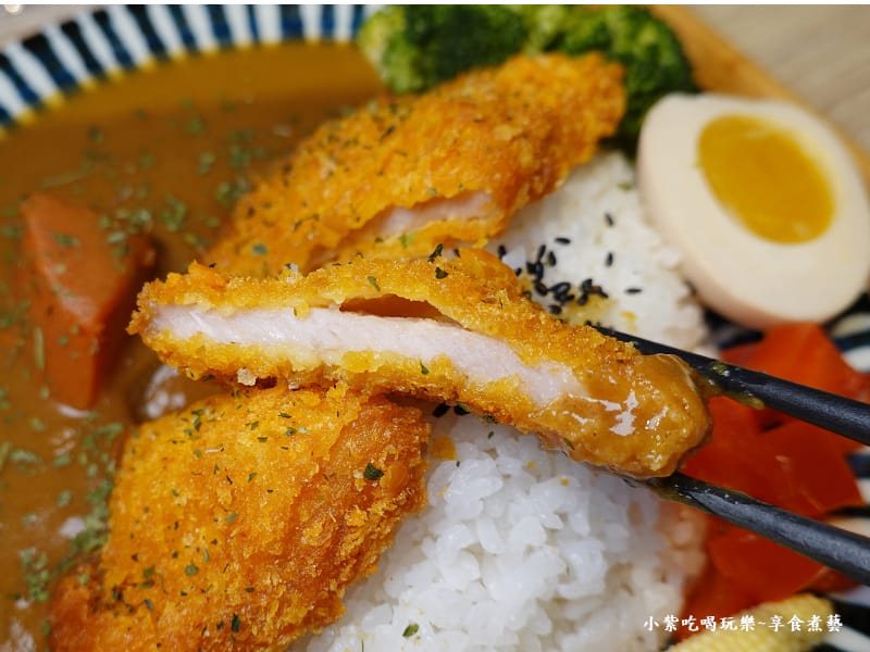 黃金炸豬排咖哩飯-玩逗樹咖啡中原店 (3).jpg 黃金炸豬排咖哩飯-玩逗樹咖啡中原店 (3).jpg