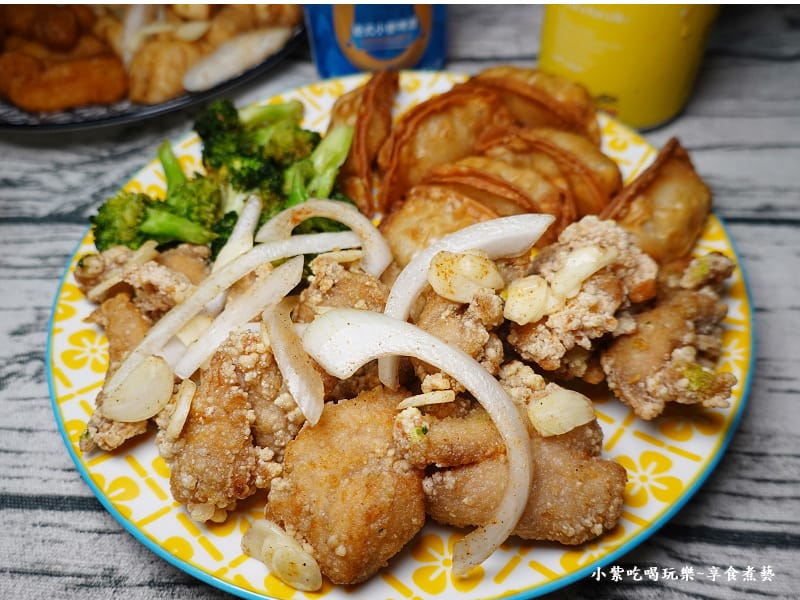 勝利骨-炸綺來鹹酥雞桃園中正店 (2).jpg