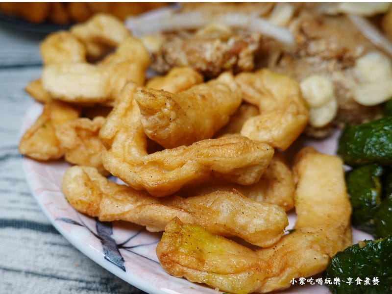 台中甜不辣-炸綺來鹹酥雞桃園中正店 (1).jpg
