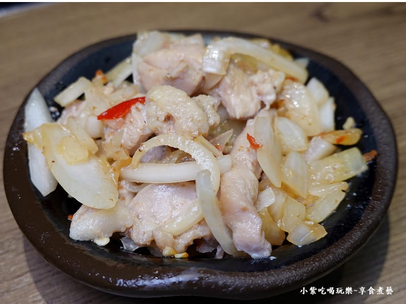 泰式風味鐵鍋雞柳-饗食鍋桃園成功店 (1).jpg 泰式風味鐵鍋雞柳-饗食鍋桃園成功店 (1).jpg