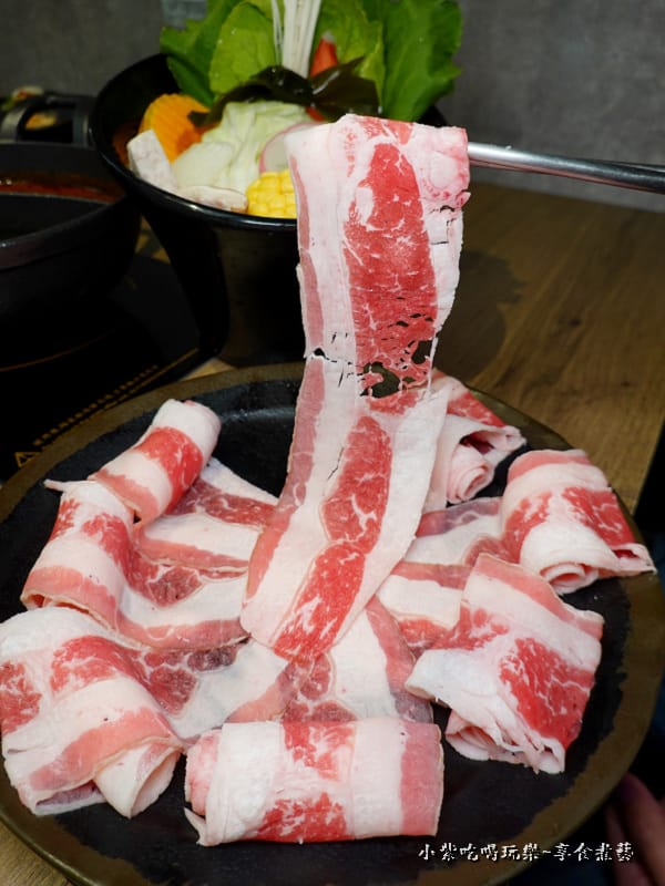 打卡送牛五花-饗食鍋桃園成功店 (2).jpg 打卡送牛五花-饗食鍋桃園成功店 (2).jpg