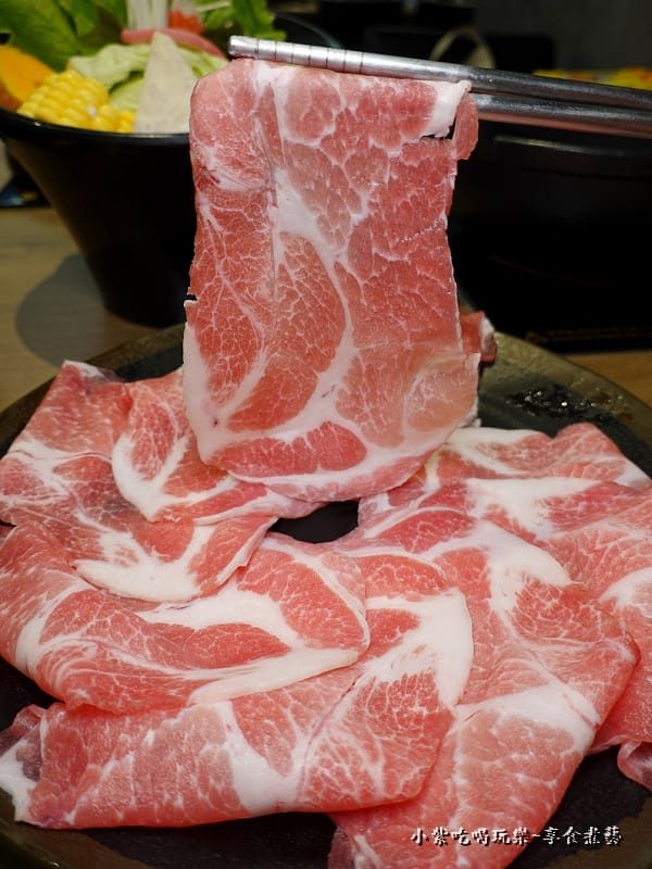 打卡送梅花豬-饗食鍋桃園成功店 (2).jpg 打卡送梅花豬-饗食鍋桃園成功店 (2).jpg