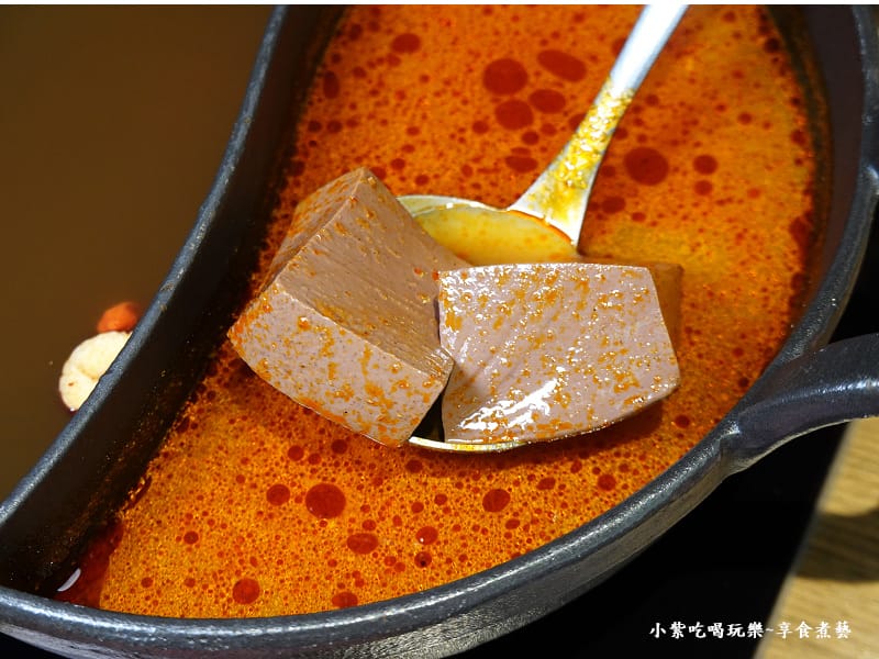 秘制麻辣湯-饗食鍋桃園成功店.jpg 秘制麻辣湯-饗食鍋桃園成功店.jpg