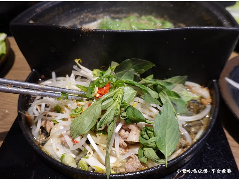 梅花豬蒙古烤肉-饗食鍋桃園成功店 (2).jpg 梅花豬蒙古烤肉-饗食鍋桃園成功店 (2).jpg