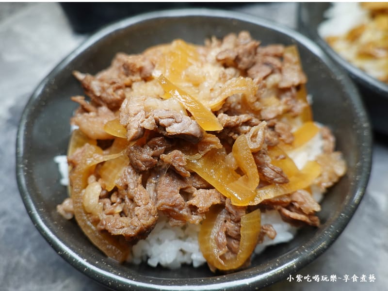 壽喜牛丼飯-寒聚精緻鍋物正光店1.jpg 壽喜牛丼飯-寒聚精緻鍋物正光店1.jpg