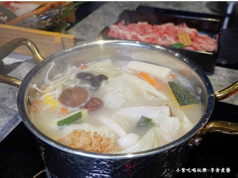胡椒豚骨湯-寒聚精緻鍋物正光店 (1).jpg 胡椒豚骨湯-寒聚精緻鍋物正光店 (1).jpg