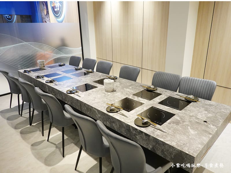二樓8-12人包廂-寒聚精緻鍋物正光店.jpg 二樓8-12人包廂-寒聚精緻鍋物正光店.jpg