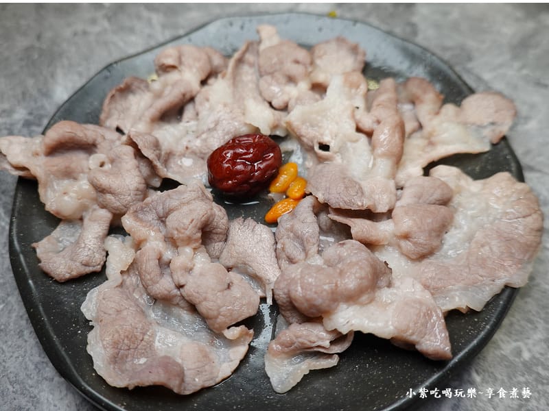 極選伊比利黑豚-寒聚精緻鍋物正光店 (1).jpg 極選伊比利黑豚-寒聚精緻鍋物正光店 (1).jpg