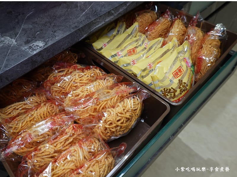 自助吧5種麵食-寒聚精緻鍋物正光店 (2).jpg 自助吧5種麵食-寒聚精緻鍋物正光店 (2).jpg