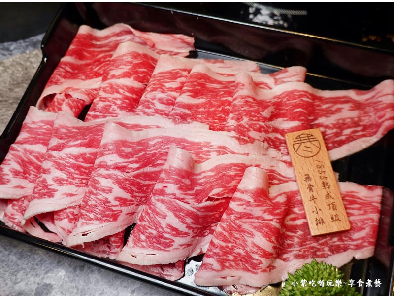 1855熟成牛小排-寒聚精緻鍋物正光店 (3).jpg 1855熟成牛小排-寒聚精緻鍋物正光店 (3).jpg