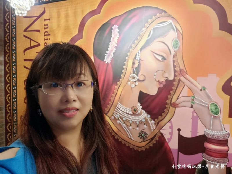 印度女人穿傳統紗麗壁畫-納達吉印度料理 (2).jpg