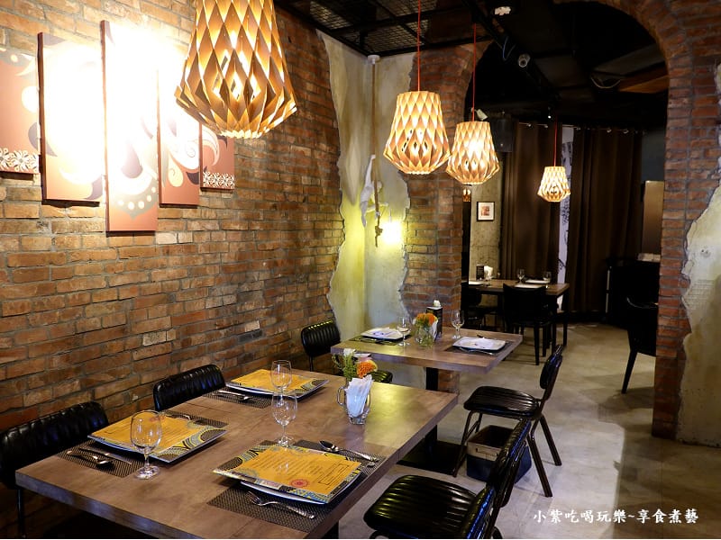 台北-納達吉印度料理用餐環境 (4).jpg