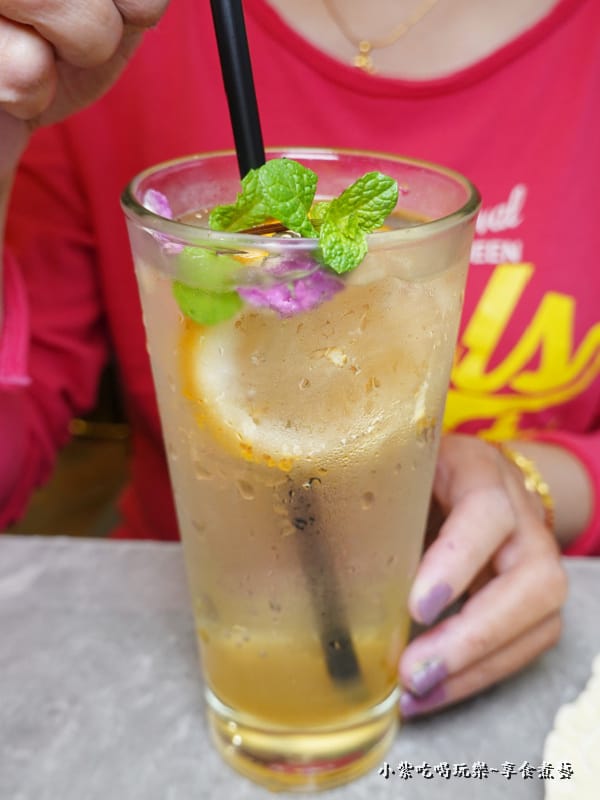 玫瑰荔枝氣泡飲-松薇PINE%26;ROSE (1).jpg 玫瑰荔枝氣泡飲-松薇PINE%26;ROSE (1).jpg