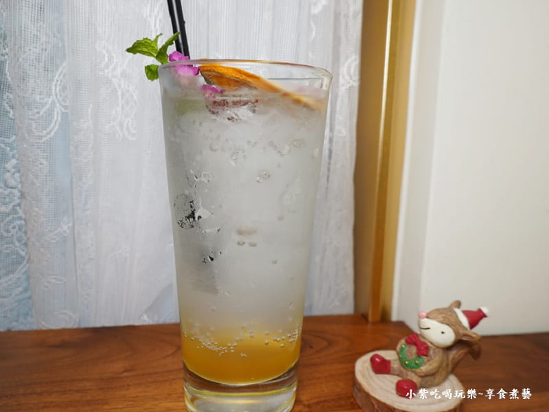 玫瑰荔枝氣泡飲-松薇PINE%26;ROSE (3).jpg 玫瑰荔枝氣泡飲-松薇PINE%26;ROSE (3).jpg