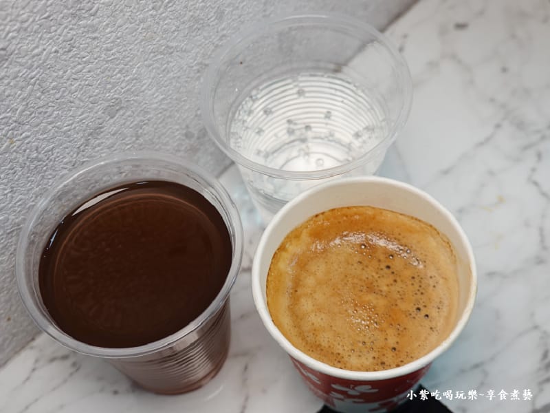 飲料-逸小鍋鍋物嘉義仁愛店.jpg 飲料-逸小鍋鍋物嘉義仁愛店.jpg
