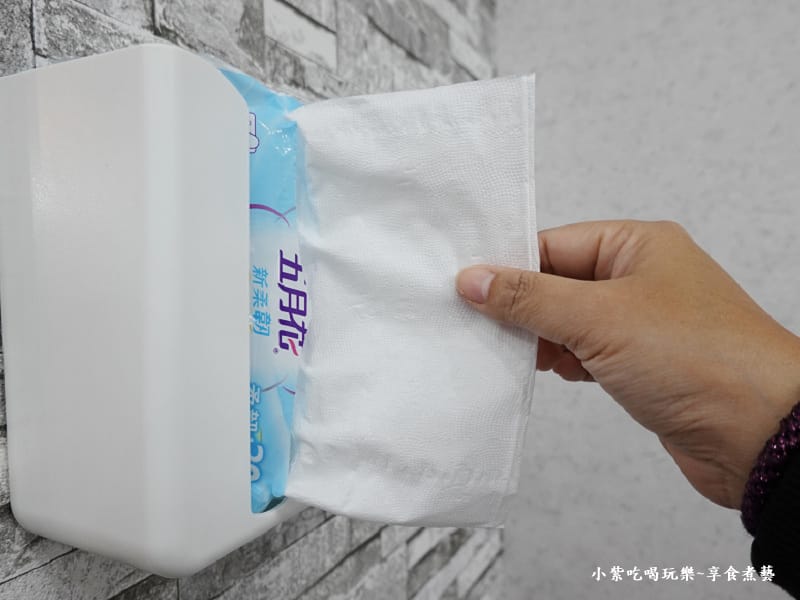 面紙牆上抽-逸小鍋鍋物嘉義仁愛店.jpg 面紙牆上抽-逸小鍋鍋物嘉義仁愛店.jpg