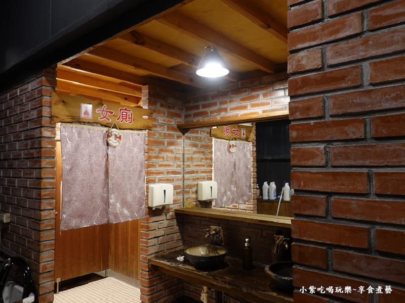 洗手間-大紅蕃薑母鴨羅東旗艦店.jpg 洗手間-大紅蕃薑母鴨羅東旗艦店.jpg