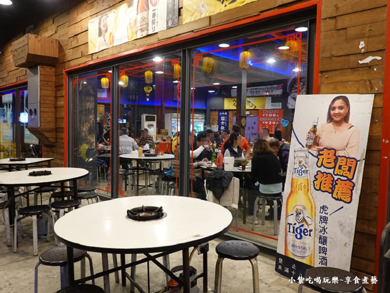 戶外用餐區-大紅蕃薑母鴨羅東旗艦店 (2).jpg 戶外用餐區-大紅蕃薑母鴨羅東旗艦店 (2).jpg