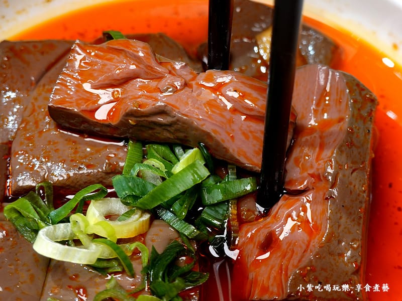 兒女情長鴨血辣-狂一鍋酸菜魚西門町店 (1).jpg
