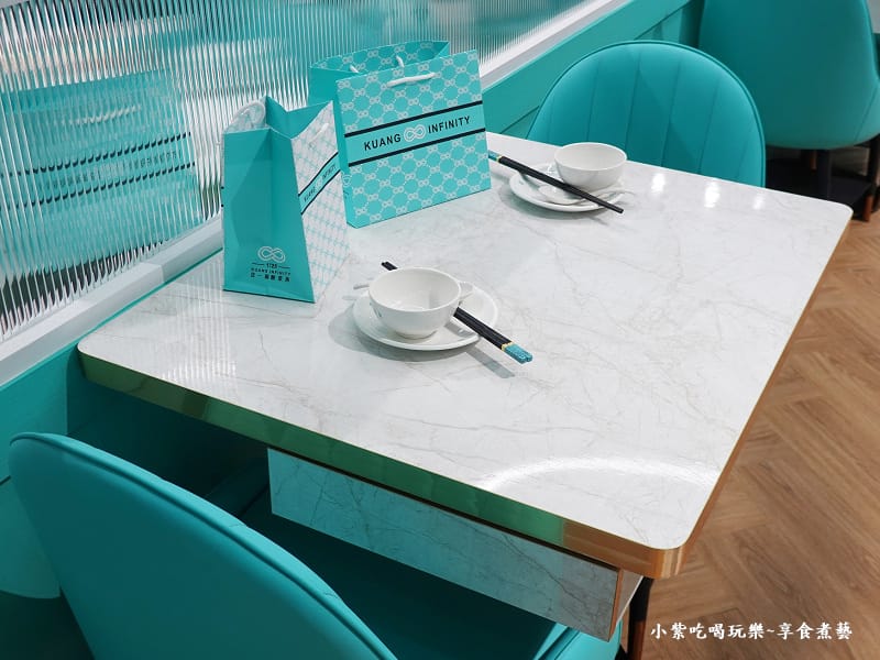 2人桌-狂一鍋酸菜魚西門町店.jpg