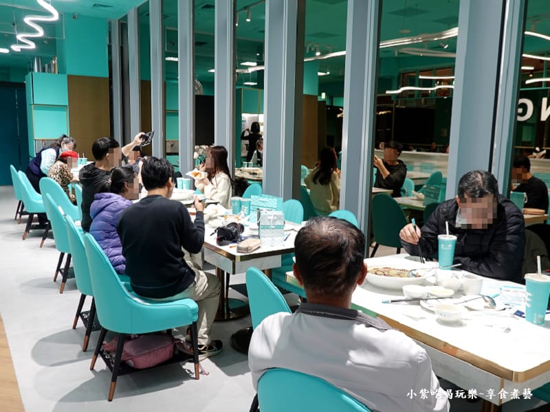 用餐環境-狂一鍋酸菜魚西門町店 (3).jpg