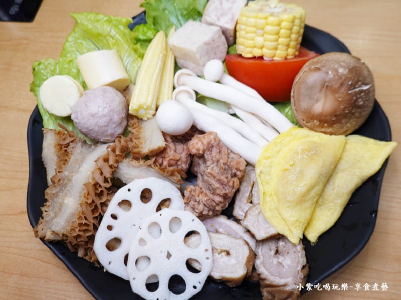 火鍋食材豐盛-鬼椒麻辣王火鍋烤串羅東旗艦店 (1).jpg 火鍋食材豐盛-鬼椒麻辣王火鍋烤串羅東旗艦店 (1).jpg