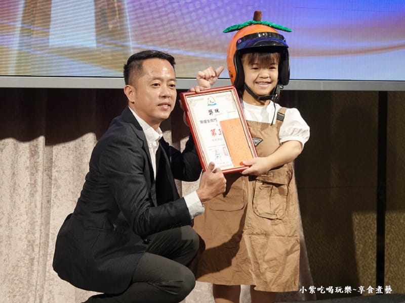 才藝第3名吳于嫣-2025百大品牌最具影響力表揚暨人間有愛生命鬥士文學獎.jpg