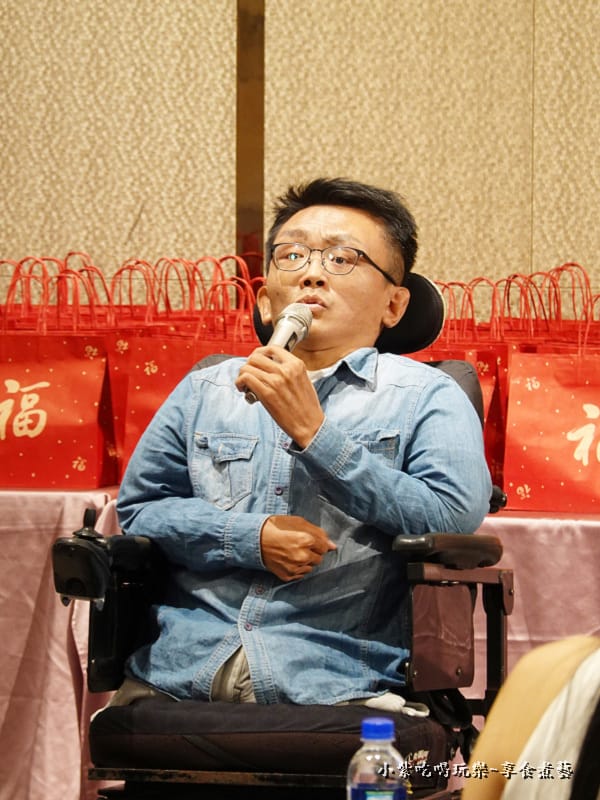 魏益群演唱-心願-2025百大品牌最具影響力表揚暨人間有愛生命鬥士文學獎 (3).jpg