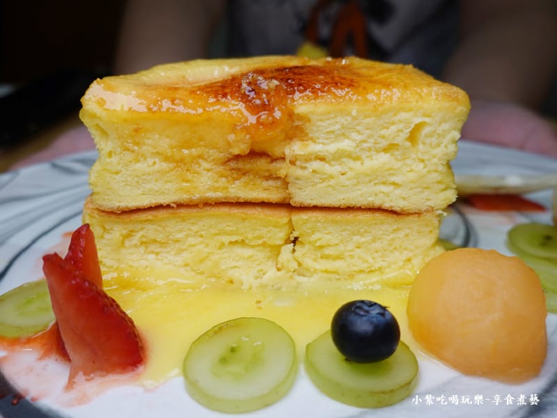 青檸熔岩焦香舒芙蕾-2025成真咖啡桃園中正店 (2).jpg 青檸熔岩焦香舒芙蕾-2025成真咖啡桃園中正店 (2).jpg