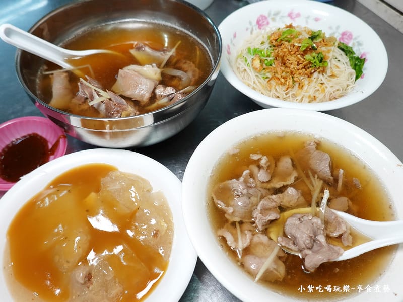 嘉義-竹崎老店肉圓羊肉湯總店餐食合照.jpg 嘉義-竹崎老店肉圓羊肉湯總店餐食合照.jpg