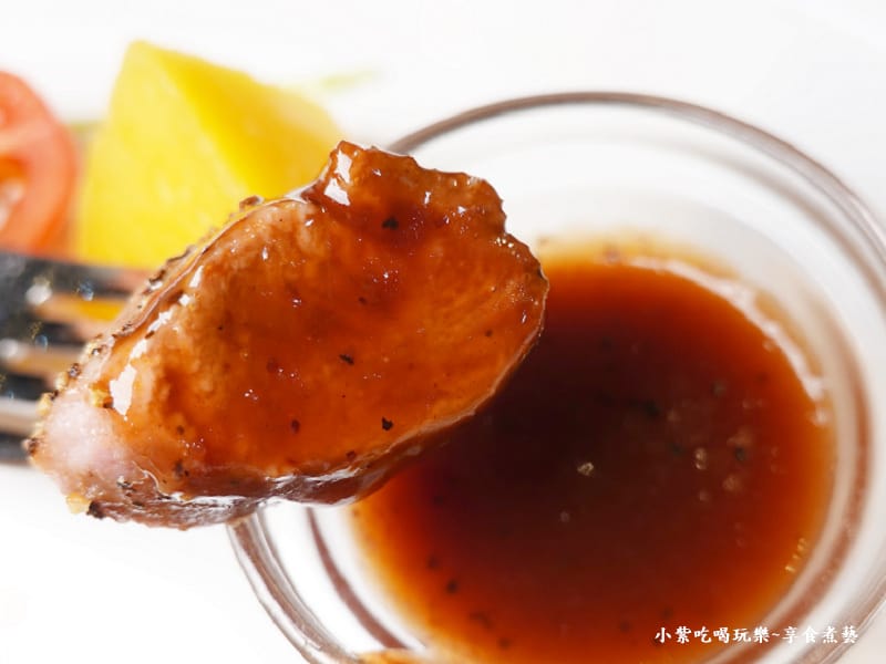 法式香煎國鴨肉佐堅果奶油魚排-2025西堤牛排桃園南華店 (5).jpg