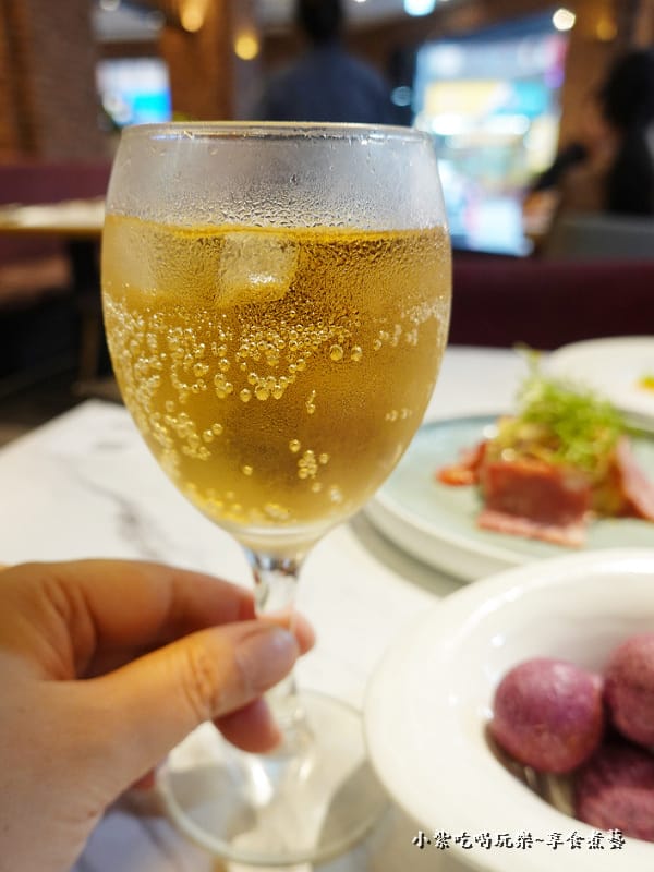 招待香檳-2025西堤牛排桃園南華店.jpg