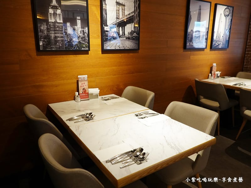 2025西堤牛排桃園南華店-1樓用餐環境 (2).jpg