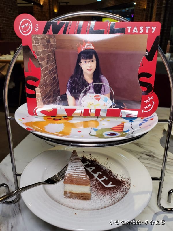 拍照送慶生相片-2025西堤牛排桃園南華店.jpg