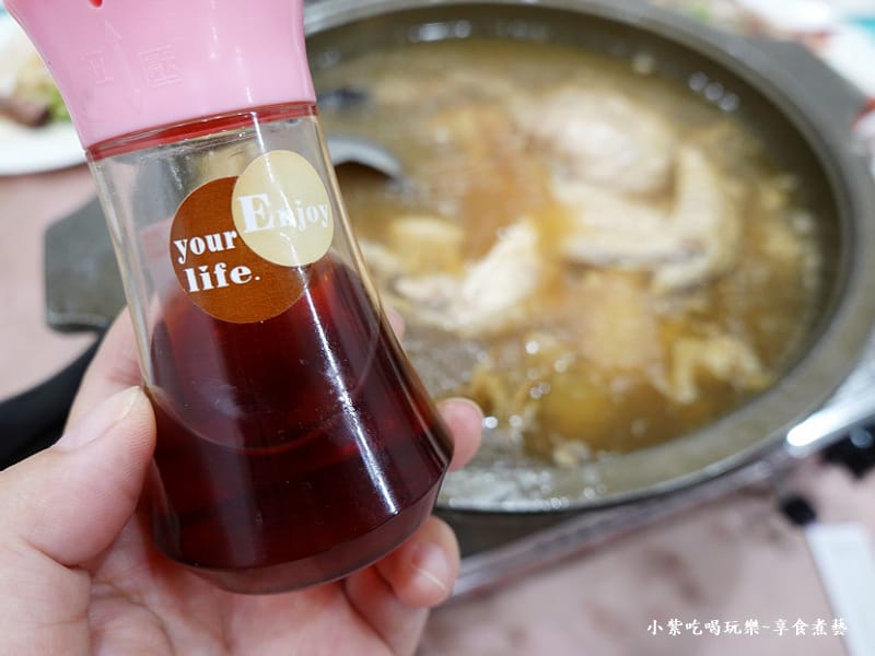 魚翅雞湯-古早味海鮮館 (1).jpg 魚翅雞湯-古早味海鮮館 (1).jpg