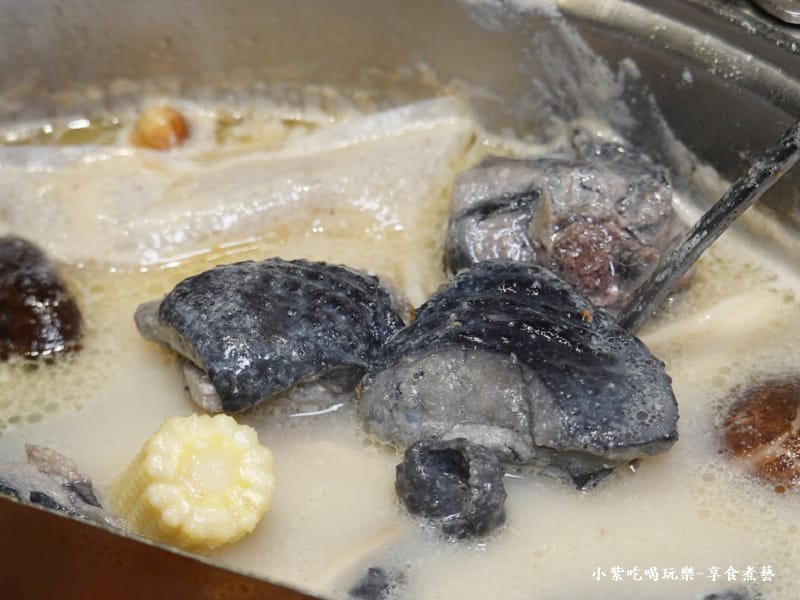 烏骨雞肉-好食多涮涮鍋雙城店 (2).jpg 烏骨雞肉-好食多涮涮鍋雙城店 (2).jpg