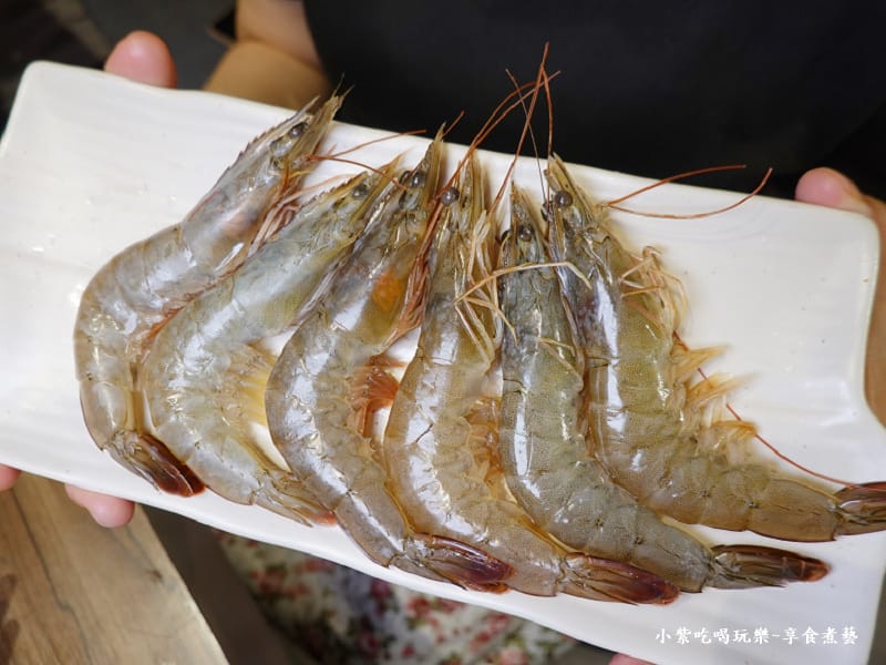 打卡或評論送白蝦-涮飽飽石頭火鍋1.jpg 打卡或評論送白蝦-涮飽飽石頭火鍋1.jpg