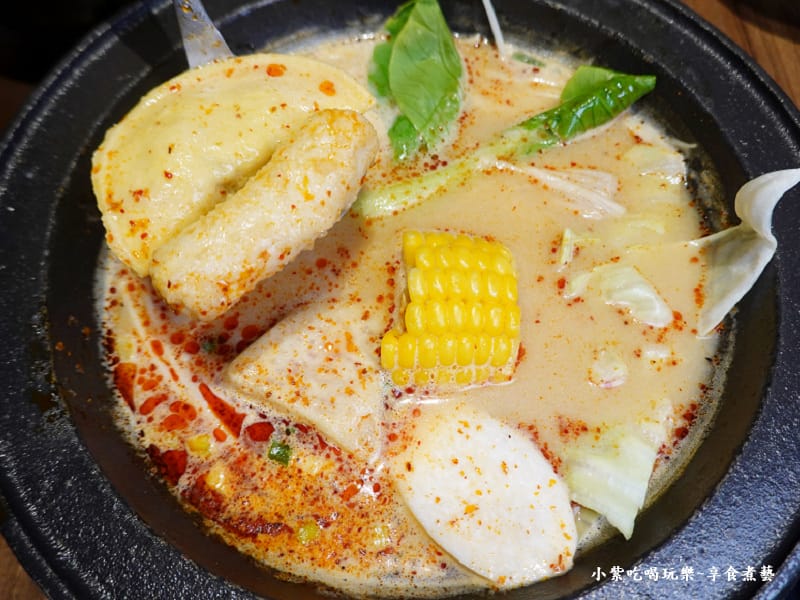 麻奶鍋-涮飽飽石頭火鍋 (1).jpg 麻奶鍋-涮飽飽石頭火鍋 (1).jpg